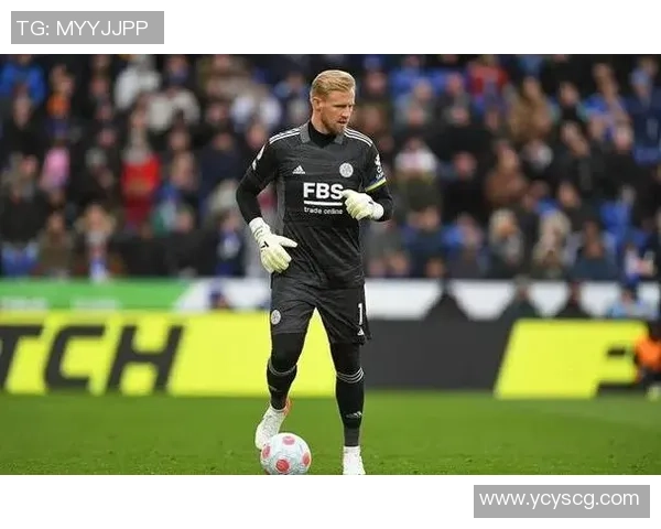 全球足球巨星:从门将到前锋,各位置最佳球员盘点与分析 全球足球巨星:从门将到前锋,各位置最佳球员盘点与分析