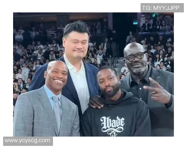 奥尼尔与足球球星同框合影展现跨界友谊与体育魅力