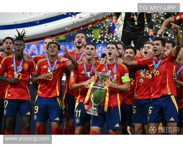 足球球星通道入场仪式展现热血氛围与团队荣耀时刻